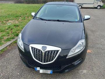 Lancia delta benzina GPL