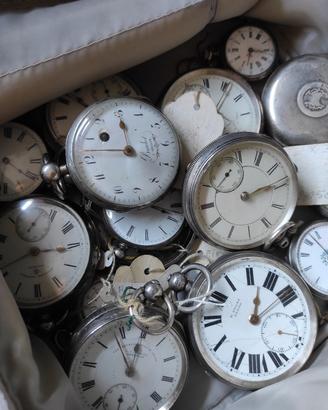 Orologio da taschino (80 uno trattabile in blocco)
