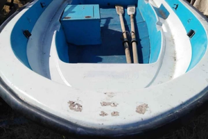 Barca in vetroresina