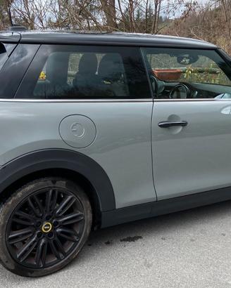 MINI full electric  Cooper