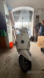 Vespa Lx 150