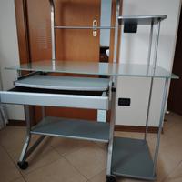 Scrivania tavolino PC