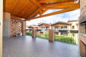 2 LOCALI A VAPRIO D'ADDA