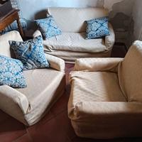 Poltrone + Divano 2 posti. (Leggere Descrizione)