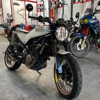 Husqvarna Vitpilen - Svartpilen 401 - 2018