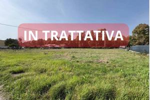 Terreno di 2450 m² a Aprilia