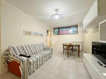 4 LOCALI A CARRARA