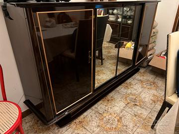 Mobile credenza antico