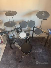 batteria eletteonica yamaha dtx 502