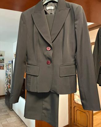 Completo giacca e pantaloni donna