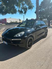 PORSCHE Cayenne 2013