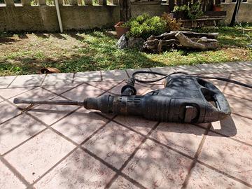 Martello perforatore e giardinaggio