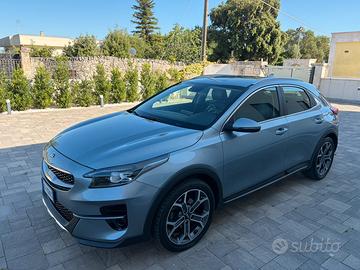 Kia xceed 1.6 115 cv garanzia fino ad ottobre 2027