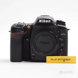 Nikon D7500 corpo Nital