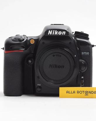 Nikon D7500 corpo Nital
