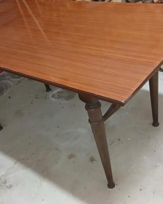  tavolo rettangolare in legno