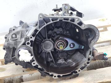CAMBIO MANUALE COMPLETO USATO KIA Sportage Serie 4