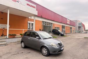 Lancia Ypsilon 1.2 Versus