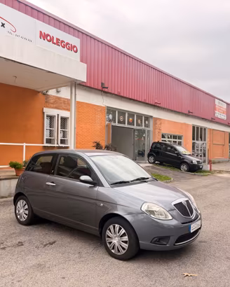 Lancia Ypsilon 1.2 Versus