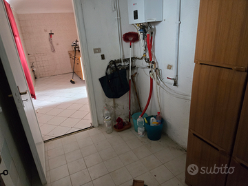 Trilocale più bagno più posto auto