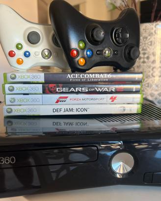 Xbox 360 + 2 controller + 4 giochi
