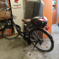biciclette e materiale vario 