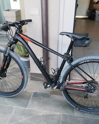 Cannondale Trail 6 29 MTB