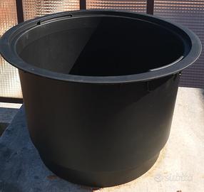 Grande vaso di plastica robusta