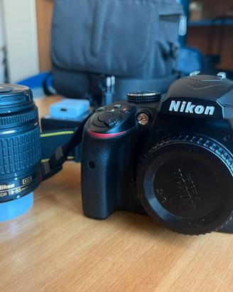 Nikon D3400 + obiettivo  18-55mm