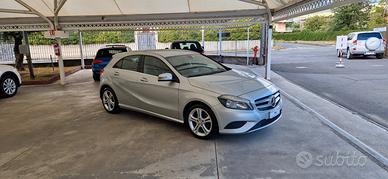 Mercedes A 180 CDI Premium * Navi - Led - Retrocam