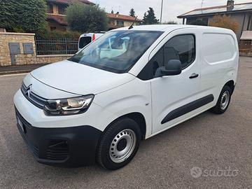 Citroen berlingo van 1.6 hdi (3 posti)