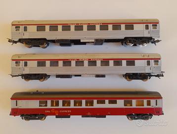 Trenini Lima vagoni HO