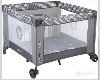 Box lettino pieghevole grigio con materassino