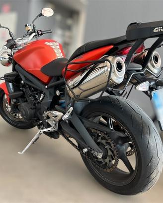 MOTO Triumph Motorcycles limited STREET TRIPLE R