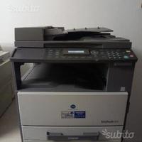 Fotocopiatrice Konica Minolta Bizhub 211