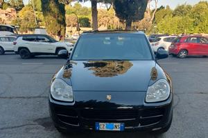 Porsche Cayenne del 2006 - Unico proprietario