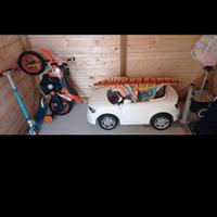 automobile Audi e motocross