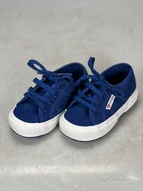 Scarpe superga