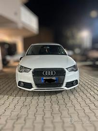 Audi A1 Sportback cambio automatico 1.6