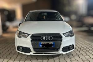 Audi A1 Sportback cambio automatico 1.6