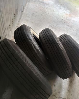 Pneumatici per Mercedes codine  220s 220se 300se