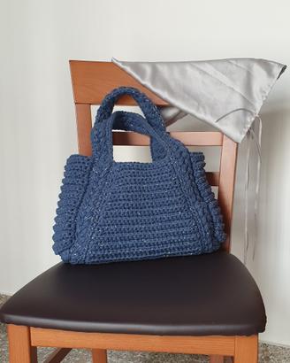 Borsa fatta a mano