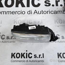 FANALE ANTERIORE IVECO STRALIS