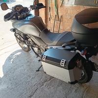 Suzuki 650   SV.   km 6300.   anno 2016