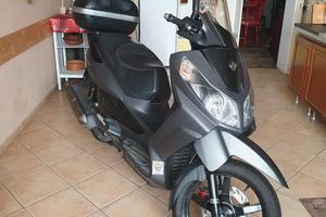  Scooter Citycom 300i kw16.9 cilindrata 264
