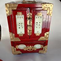 piccolo armadio cinese 