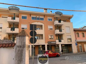 MONFALCONE centralissimo prestigioso attico/A-755