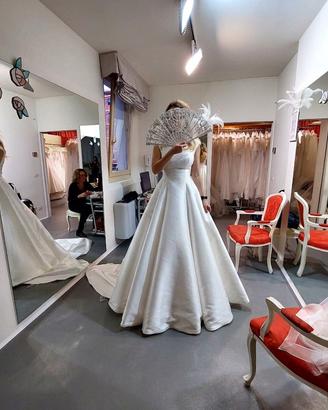 Abito da sposa nuovo