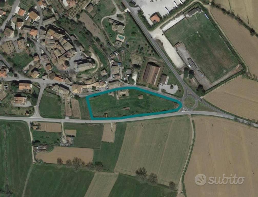 Immobile in asta di 8755 m² con più di 5 locali a - Vista 2