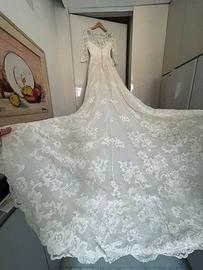 Prezioso abito per nozze